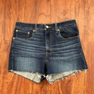 Levi’s High-Rise Cut-Off Shorts